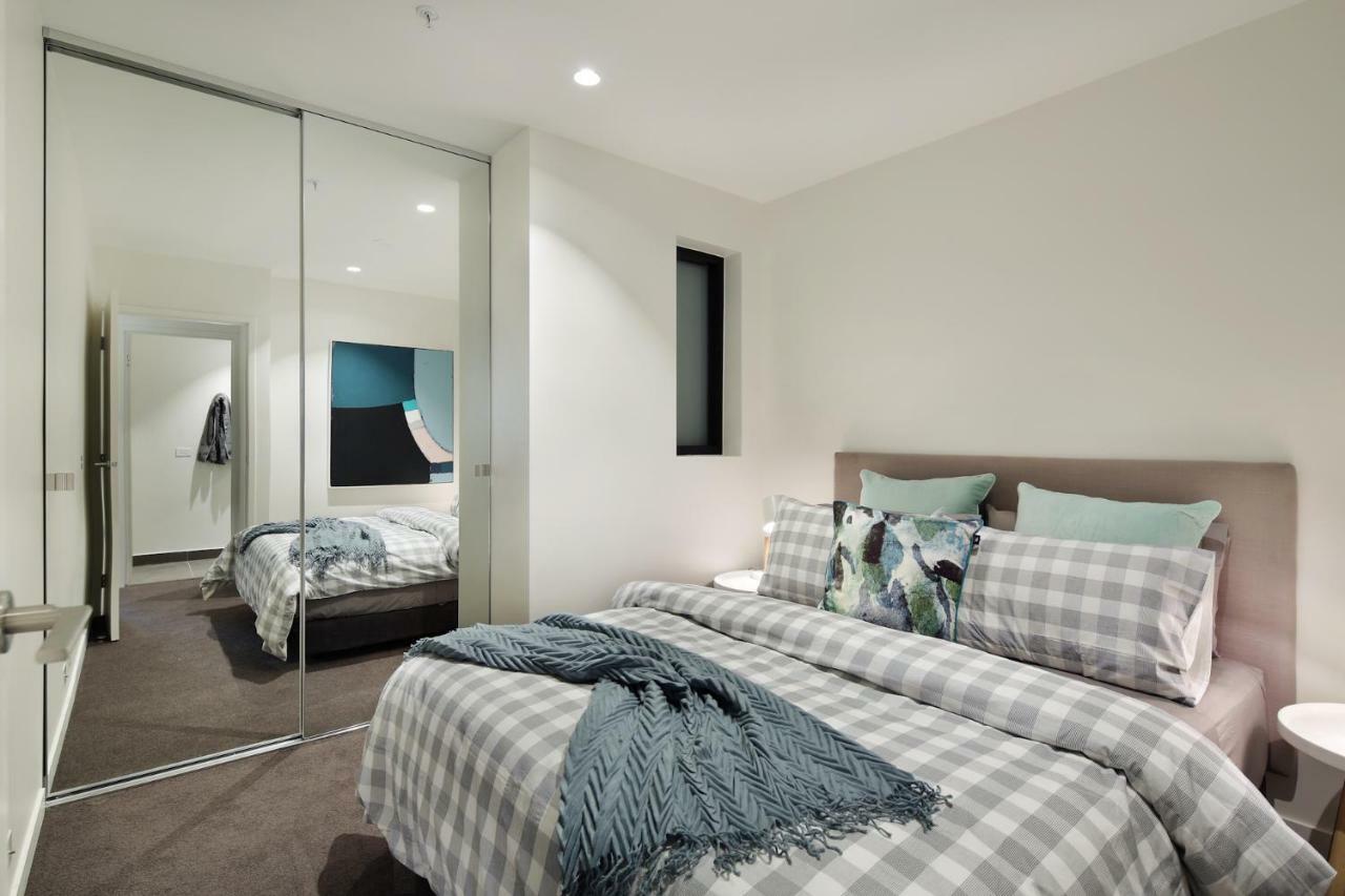 Experience Platinum Hotel Apartments Melbourne Ngoại thất bức ảnh